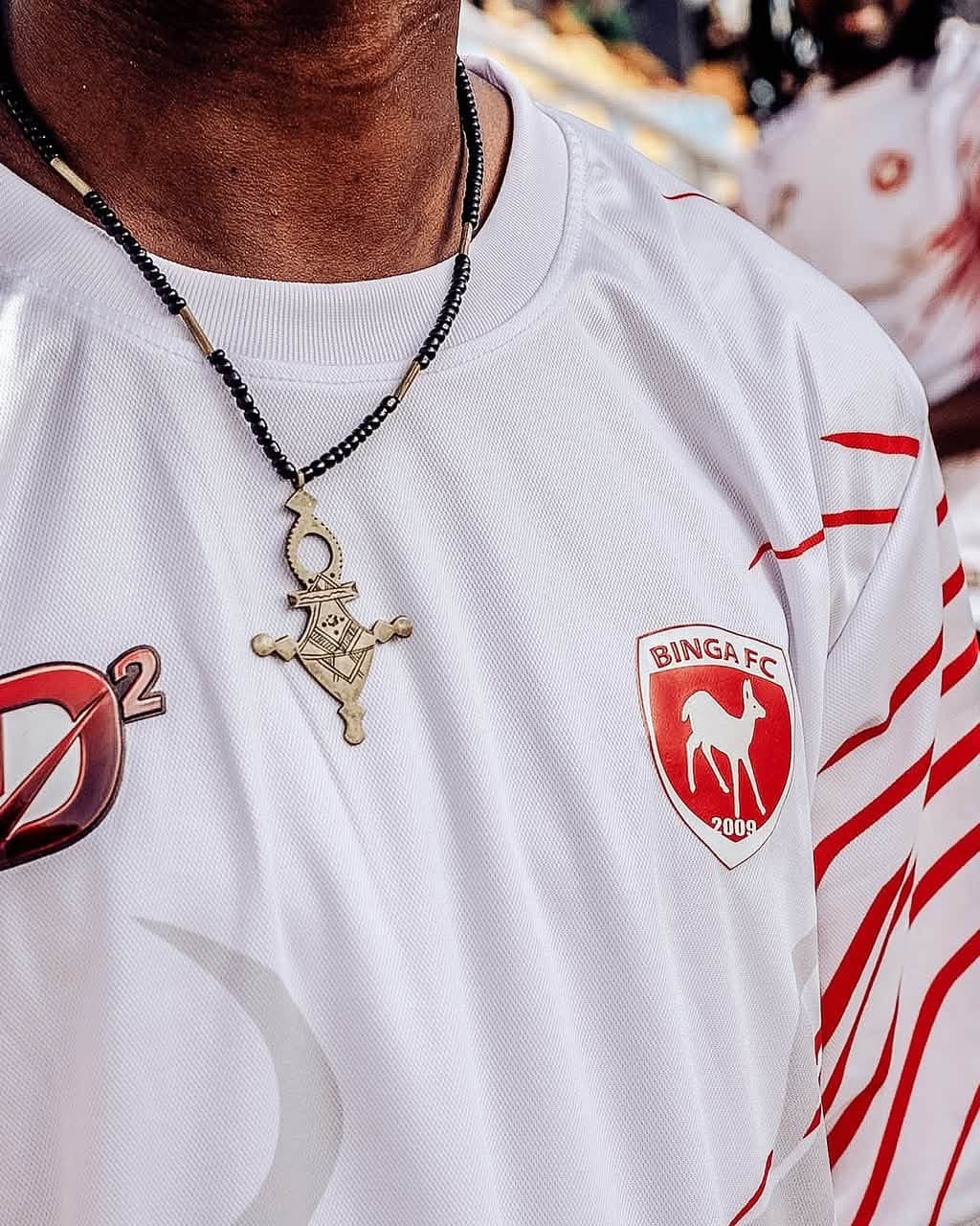 Détail de l'écusson BINGA FC